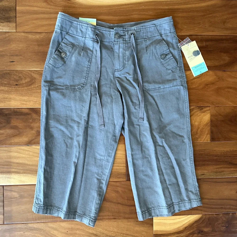 Sonoma Modern Fit Below the Knee Linen Blend Grey Shorts size 6